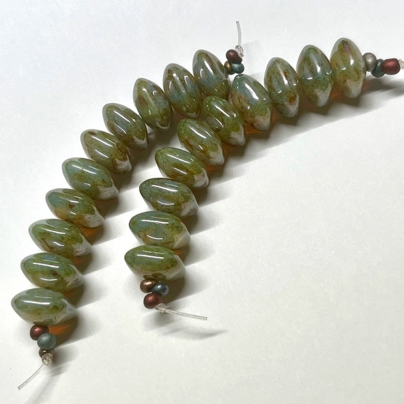 As Low As $2 Turquoise Green Picasso Lustre Czech Square Pillows 12mm x 7mm (10) - Picture 3 of 4